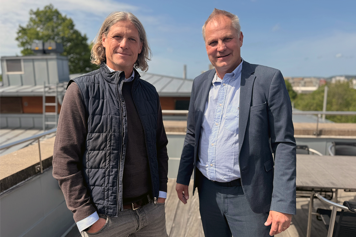 Tillträdande vd för Byggnads AB Tornstaden Mattias Gustafson och Tornstadens koncernchef Jan Edlund